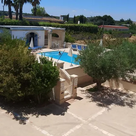Coco Monopoli